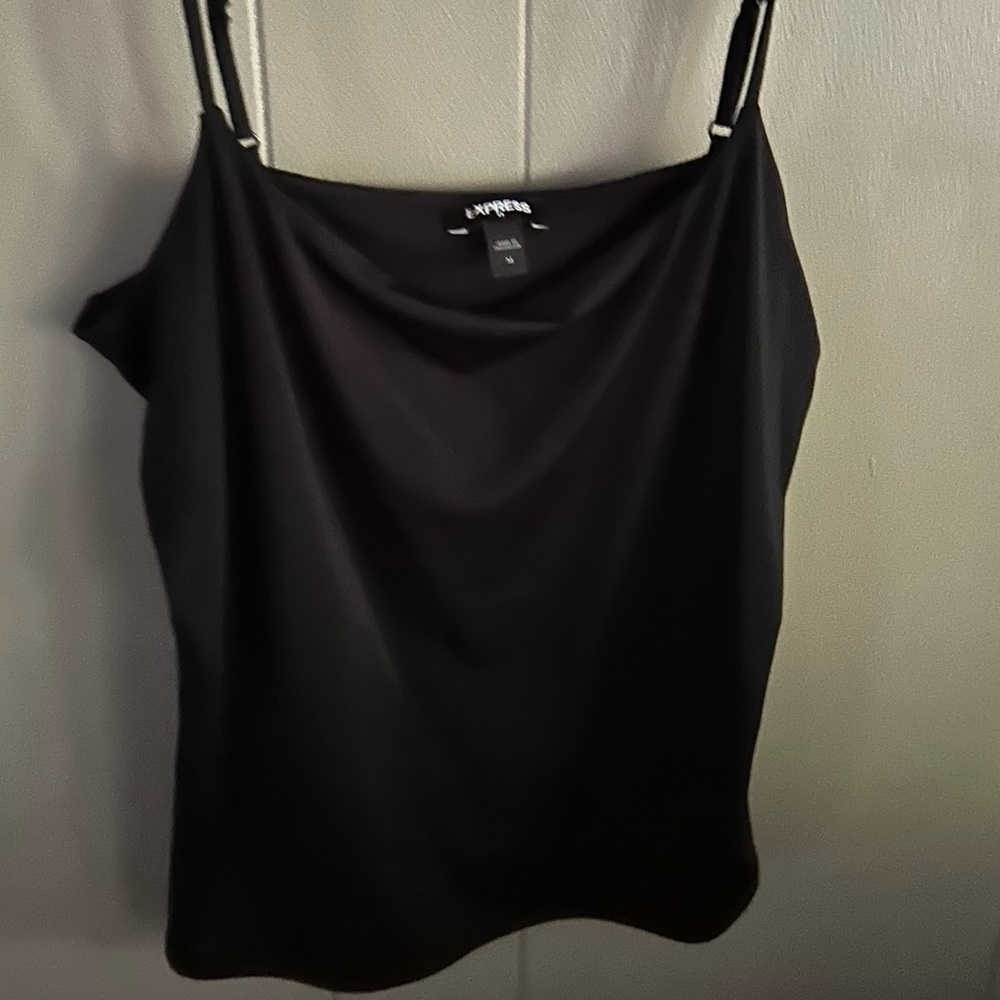 NWOT Express spaghetti adjustable strap tank top 🖤🖤